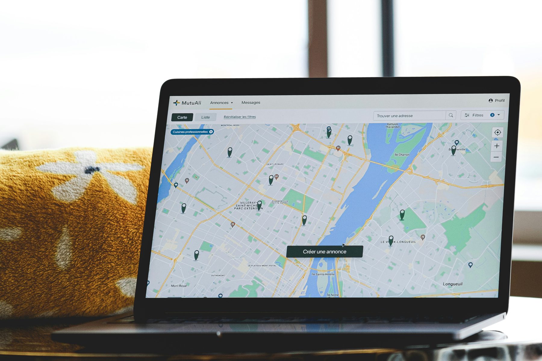 Laptop with software dashboard (custom systems)